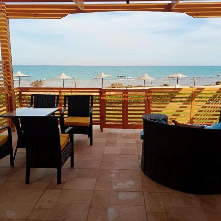 Breathtaking Luxury & Spacious Family 2-Bed 1St Row Seaview At Stella Seaview Sokhna Айн Сохна Екстериор снимка