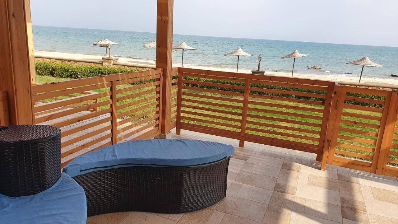 Breathtaking Luxury & Spacious Family 2-Bed 1St Row Seaview At Stella Seaview Sokhna Айн Сохна Екстериор снимка