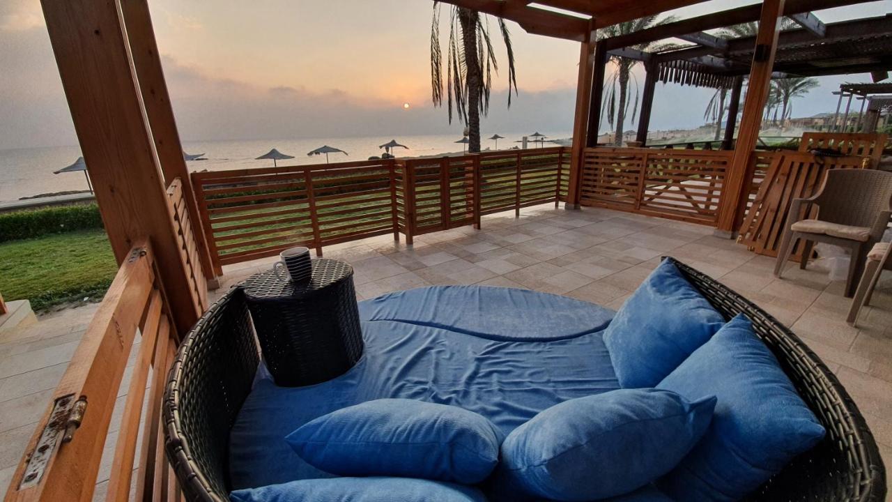 Breathtaking Luxury & Spacious Family 2-Bed 1St Row Seaview At Stella Seaview Sokhna Айн Сохна Екстериор снимка
