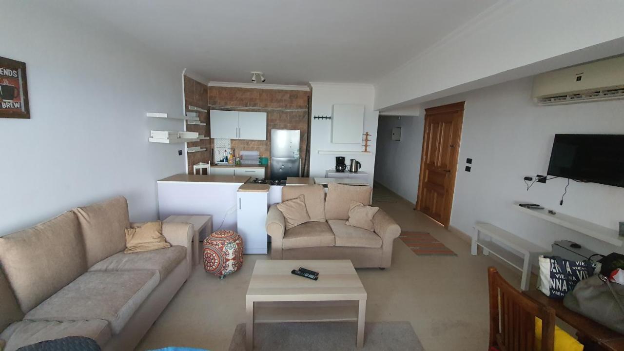 Breathtaking Luxury & Spacious Family 2-Bed 1St Row Seaview At Stella Seaview Sokhna Айн Сохна Екстериор снимка