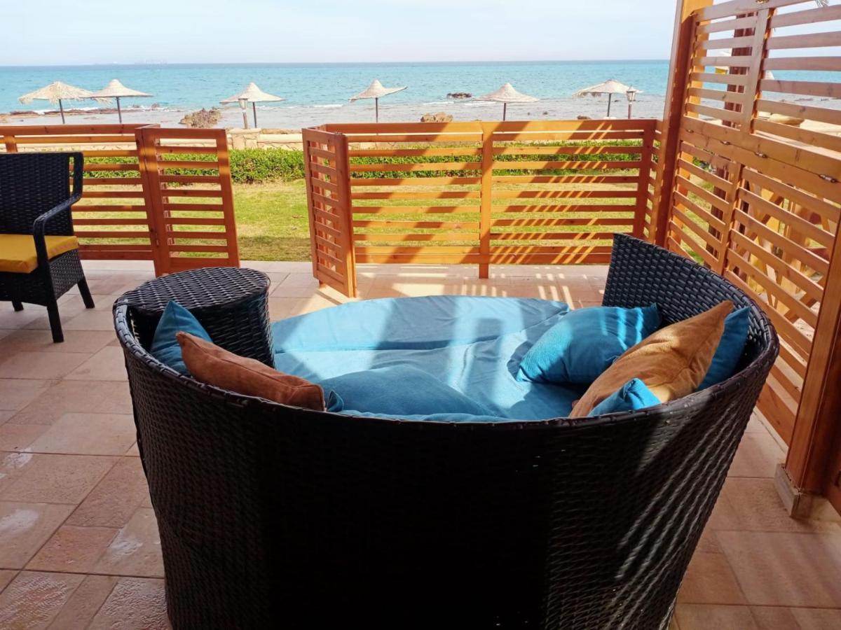 Breathtaking Luxury & Spacious Family 2-Bed 1St Row Seaview At Stella Seaview Sokhna Айн Сохна Екстериор снимка